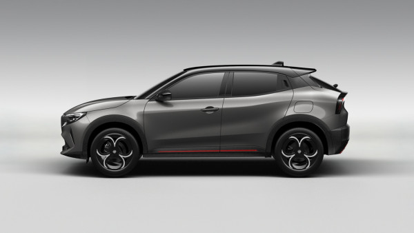 ALFA ROMEO Junior Ibrida - Галерия