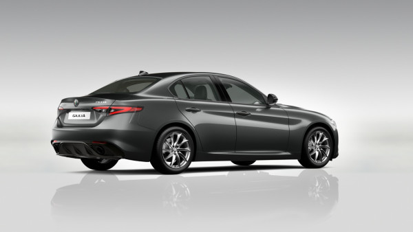 ALFA ROMEO Giulia - Галерия