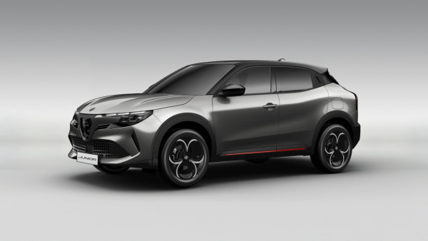 ALFA ROMEO Junior Ibrida SPECIALE .2 48V-Hybrid 100 kW 145 hp 6-DCT