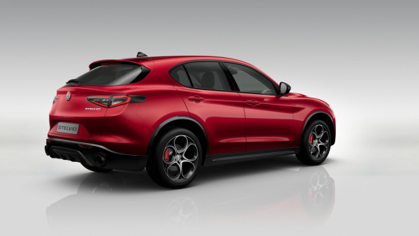 ALFA ROMEO Stelvio - Галерия