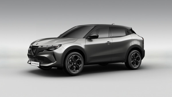 Alfa Romeo Junior Ibrida Q4 1.2 48V-Hybrid 107 kW 145 hp 6-DCT