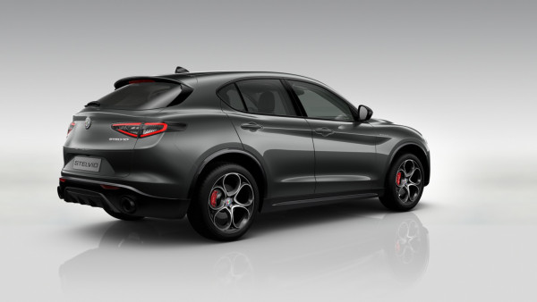 ALFA ROMEO Stelvio - Галерия