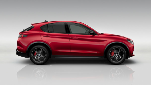 ALFA ROMEO Stelvio - Галерия