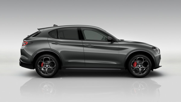 ALFA ROMEO Stelvio - Галерия