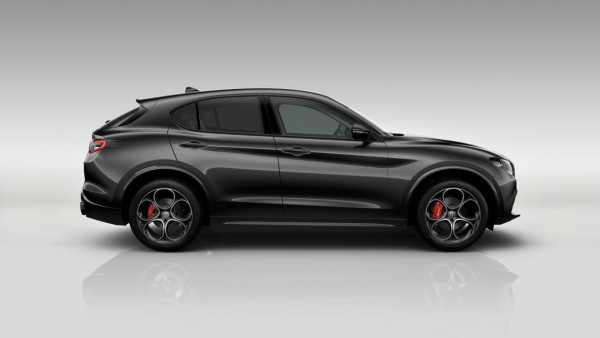 Alfa Romeo Stelvio - Галерия