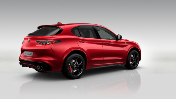 Alfa Romeo Stelvio - Галерия