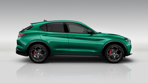 ALFA ROMEO Stelvio - Галерия