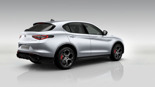 ALFA ROMEO Stelvio - Галерия