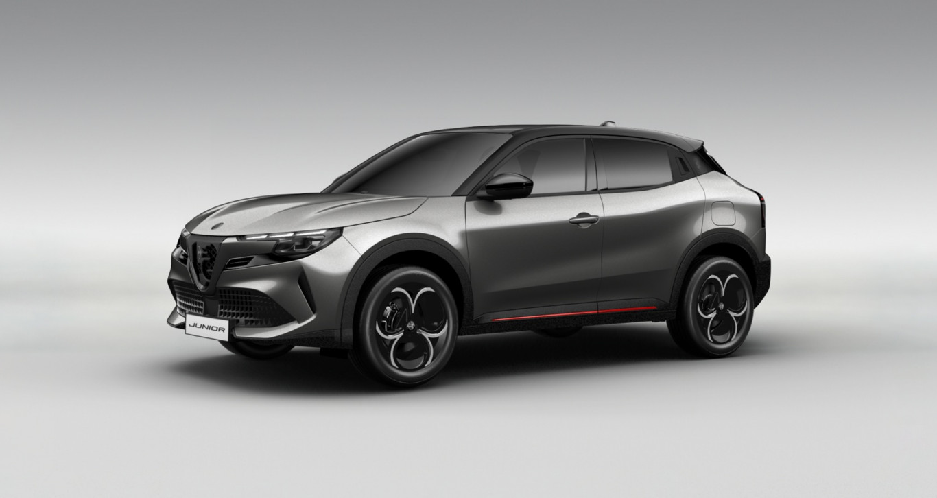 ALFA ROMEO Junior Ibrida - Галерия